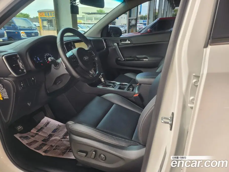 Kia Sportage 2018 2.0 автомат (гидро), фото 18