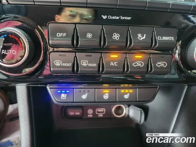 Kia Sportage 2018 2.0 автомат (гидро), миниатюра 6