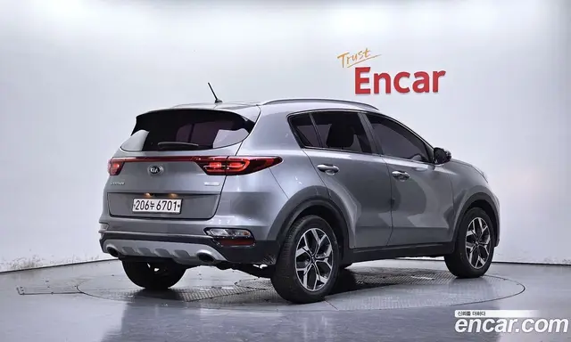 Kia Sportage 2019 1.6 автомат (гидро), миниатюра 2 Kia Sportage 2019 1.6 автомат (гидро), миниатюра 2