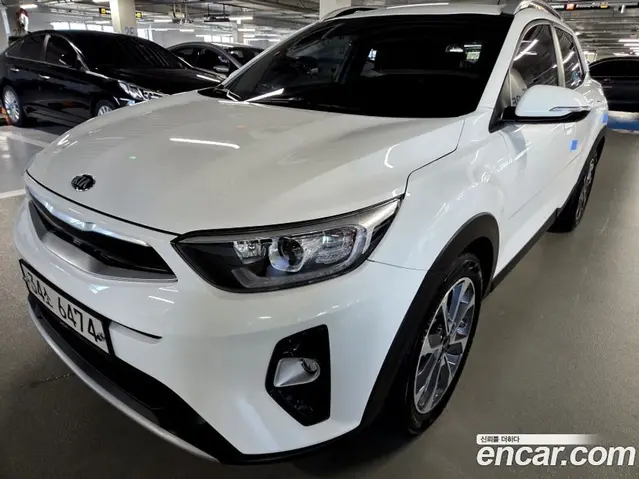 Kia Stonic 2017 1.6 автомат (гидро), миниатюра 3