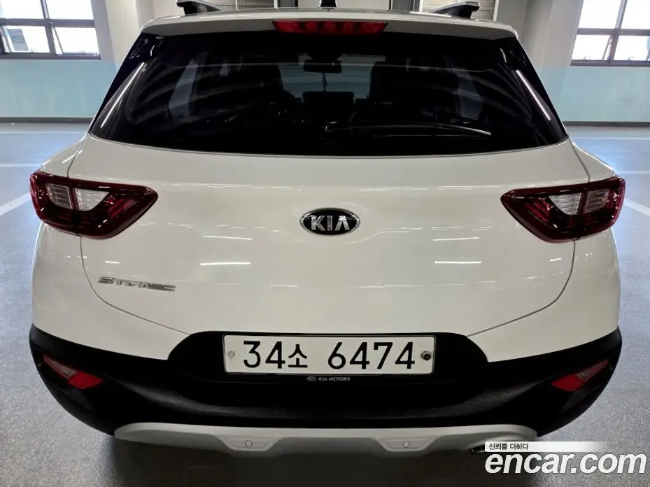 Kia Stonic 2017 1.6 автомат (гидро), фото 6