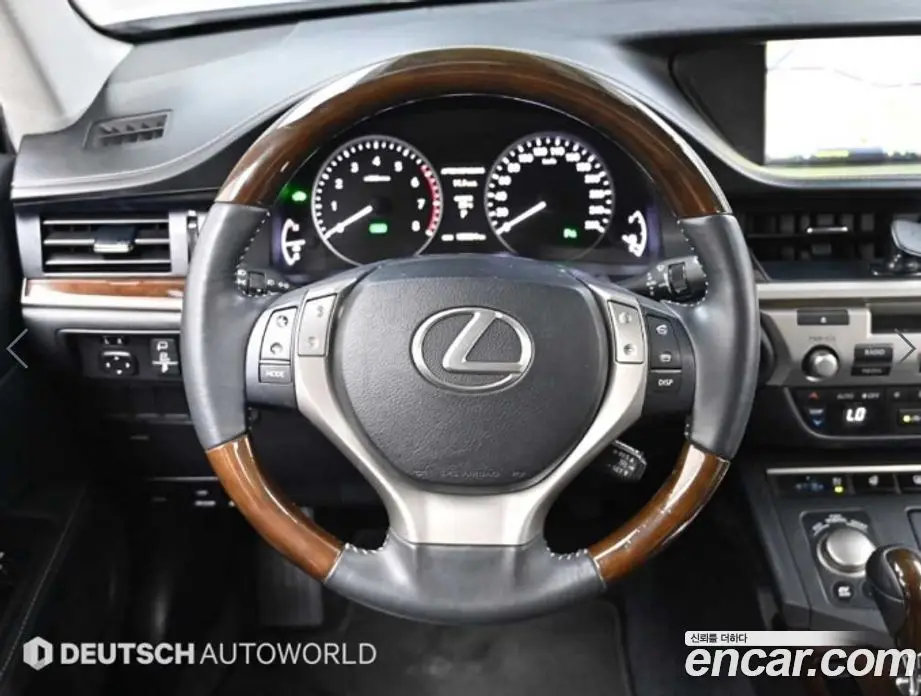 Lexus ES 2012 2.5 автомат (гидро), фото 13 Lexus ES 2012 2.5 автомат (гидро), фото 13