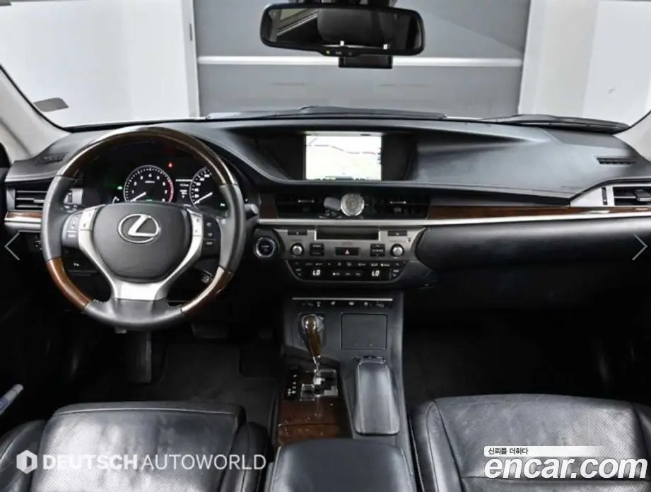 Lexus ES 2012 2.5 автомат (гидро), фото 7 Lexus ES 2012 2.5 автомат (гидро), фото 7