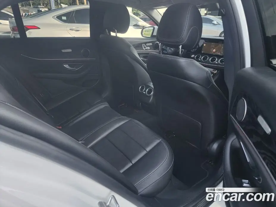 Mercedes-Benz E-Class 2016 1.9 автомат (гидро), фото 18