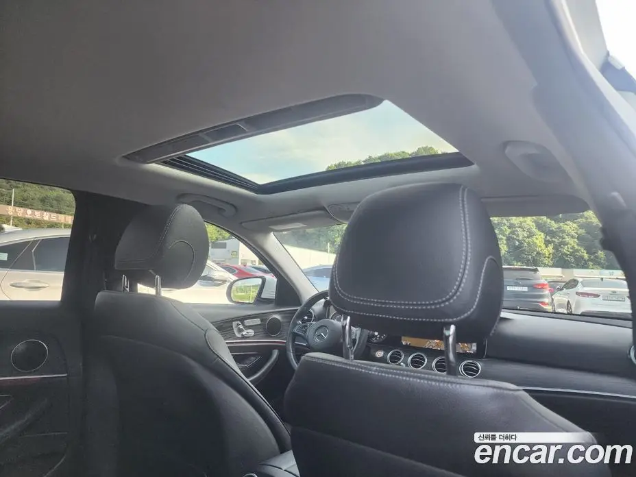 Mercedes-Benz E-Class 2016 1.9 автомат (гидро), фото 20
