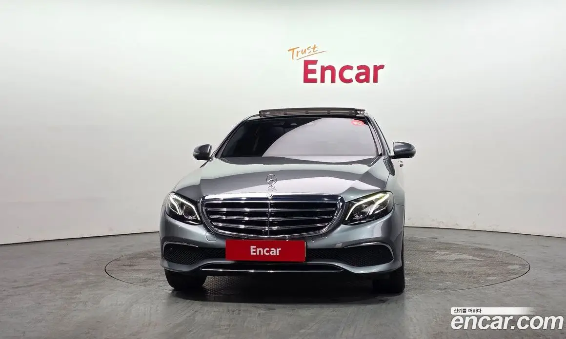 Mercedes-Benz E-Class 2017 2.0 автомат (гидро), фото 3