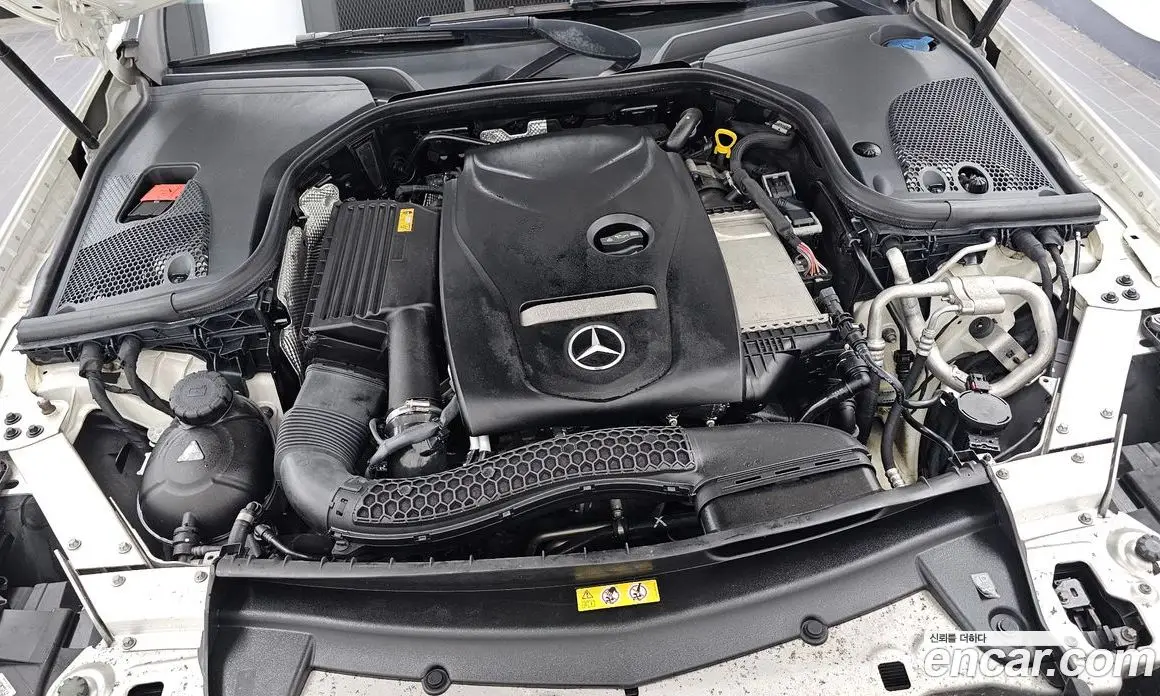 Mercedes-Benz E-Class 2017 2.0 автомат (гидро), фото 6 Mercedes-Benz E-Class 2017 2.0 автомат (гидро), фото 6