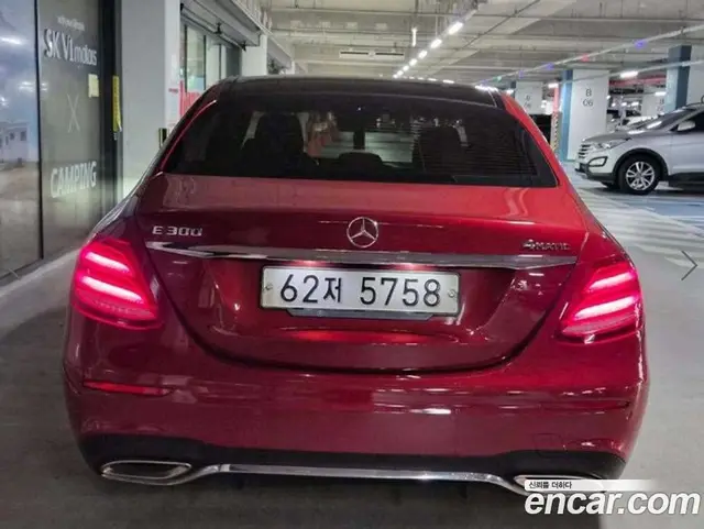 Mercedes-Benz E-Class 2017 2.0 автомат (гидро), миниатюра 5