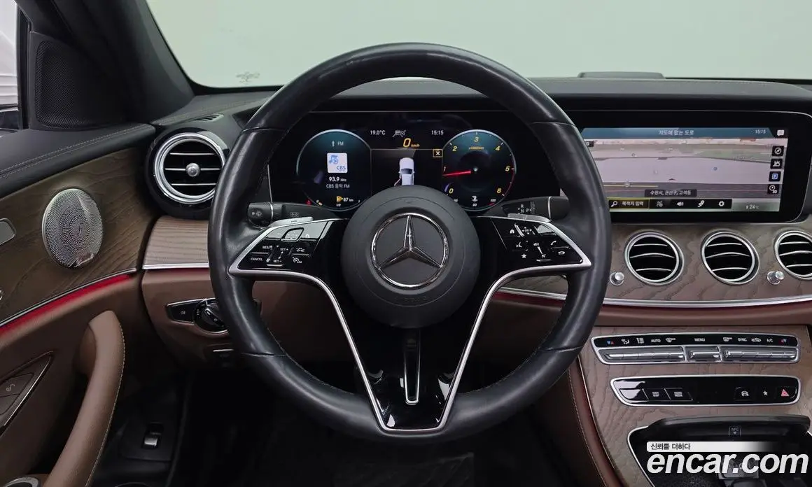 Mercedes-Benz E-Class 2022 1.9 автомат (гидро), фото 13