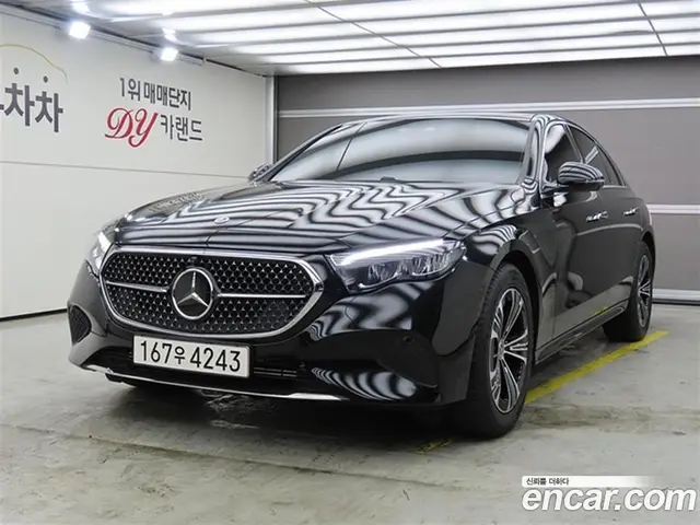Mercedes-Benz E-Class, 2025, 11 212 км