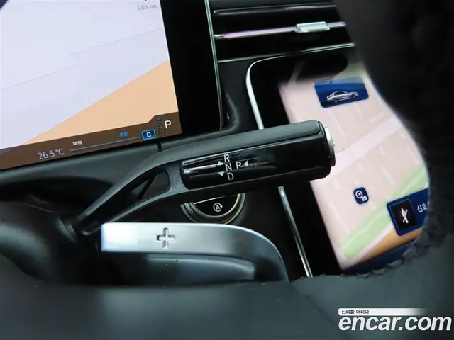 Mercedes-Benz E-Class 2025 2.0 автомат (гидро), миниатюра 11