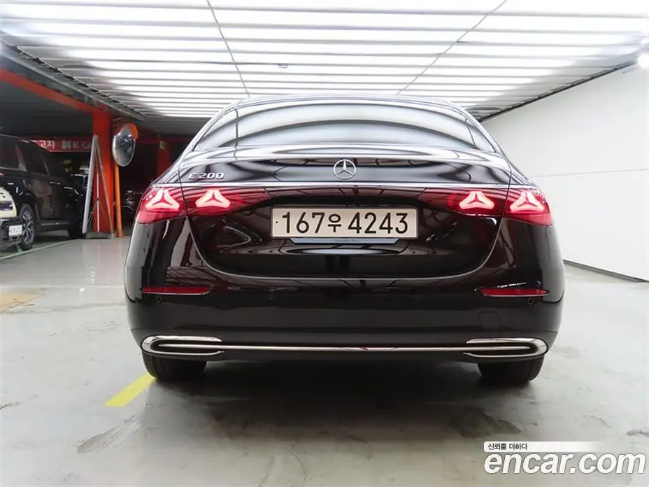 Mercedes-Benz E-Class 2025 2.0 автомат (гидро), фото 3
