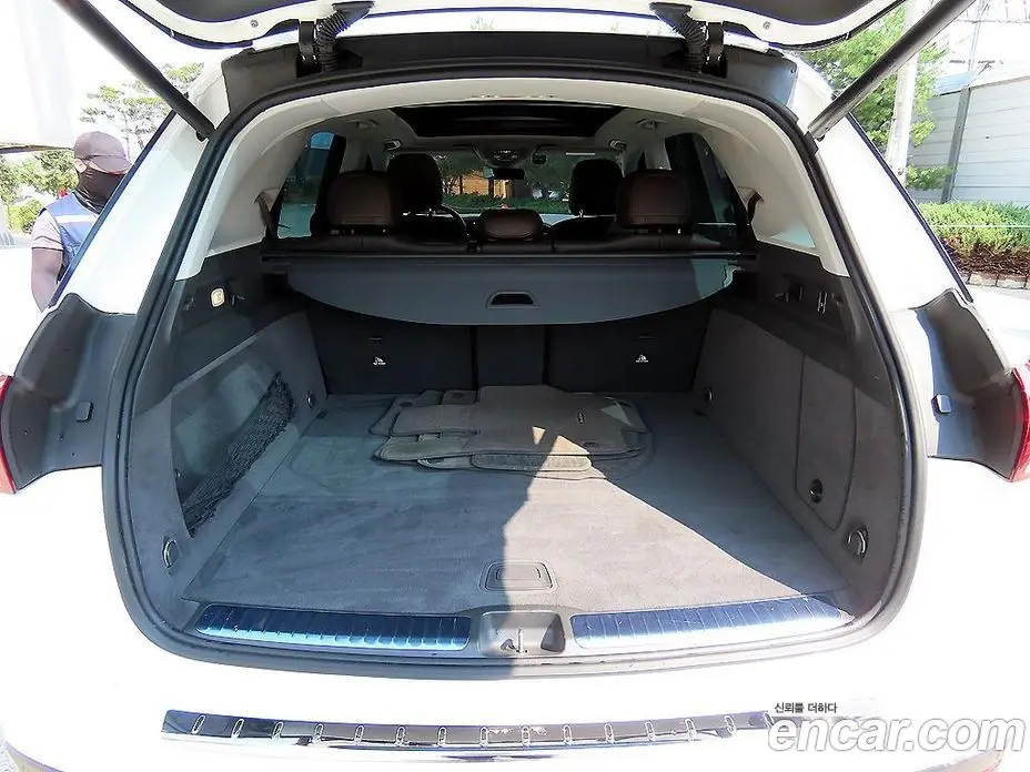 Mercedes-Benz GLE-Class 2020 1.9 автомат (гидро), фото 17