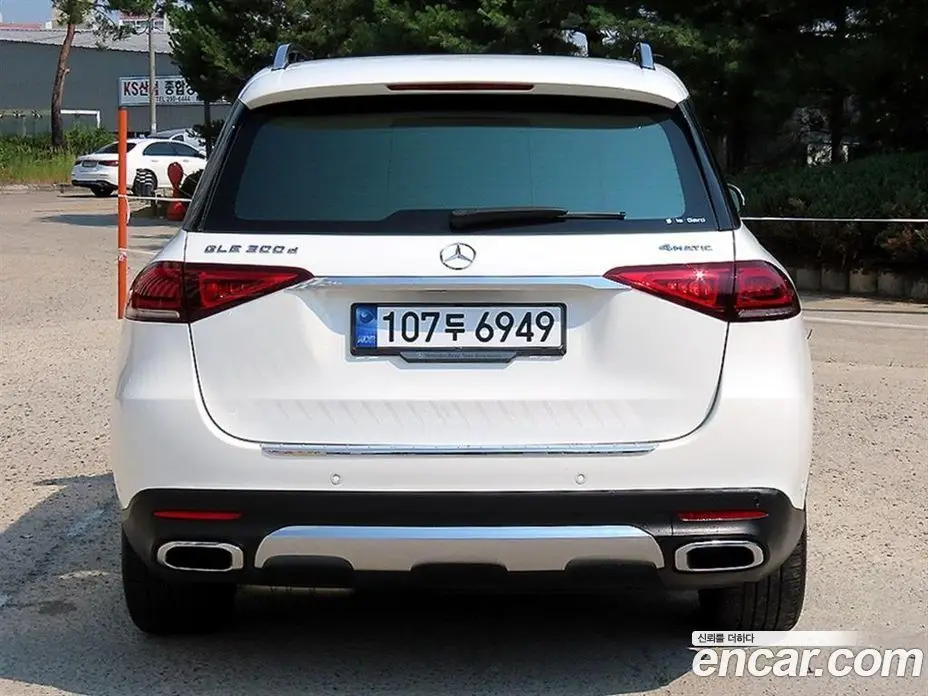 Mercedes-Benz GLE-Class 2020 1.9 автомат (гидро), фото 4