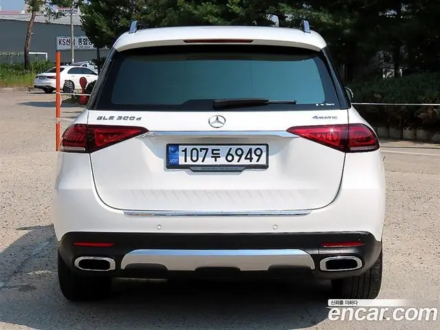 Mercedes-Benz GLE-Class 2020 1.9 автомат (гидро), миниатюра 4