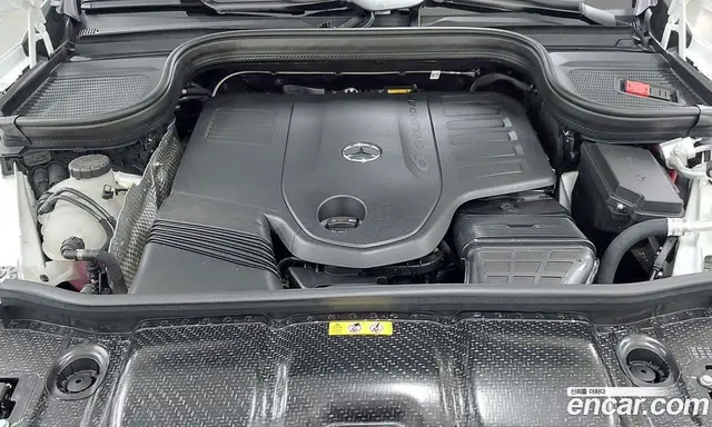 Mercedes-Benz GLS-Class 2025 3.0 автомат (гидро), миниатюра 6