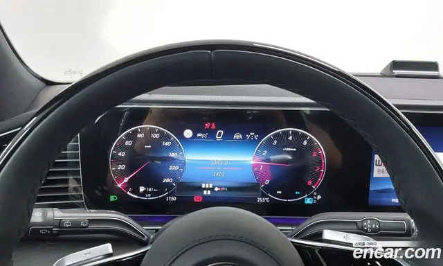Mercedes-Benz GLS-Class 2025 3.0 автомат (гидро), миниатюра 8