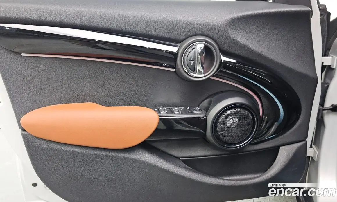 Mini Cooper 2022 2.0 автомат (гидро), фото 14