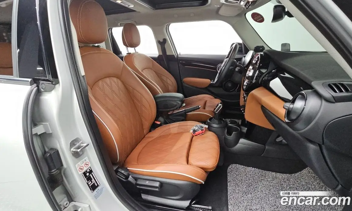 Mini Cooper 2022 2.0 автомат (гидро), фото 17