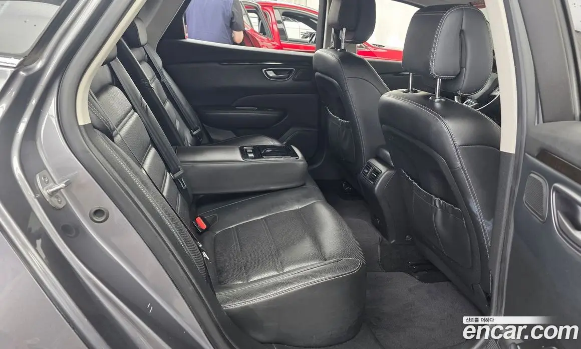 Renault (Samsung) SM6 2016 2.0 автомат (гидро), фото 17 Renault (Samsung) SM6 2016 2.0 автомат (гидро), фото 17