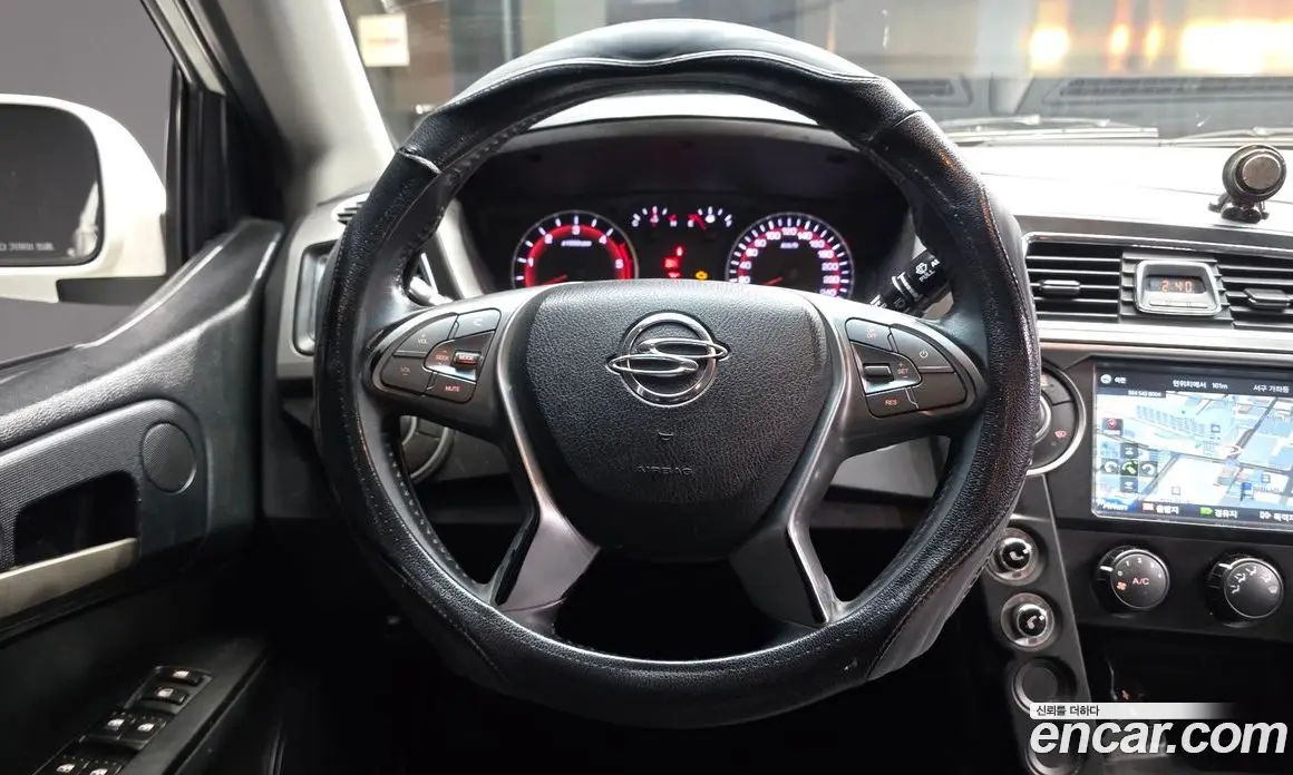 SsangYong Korando 2017 2.2 автомат (гидро), фото 19