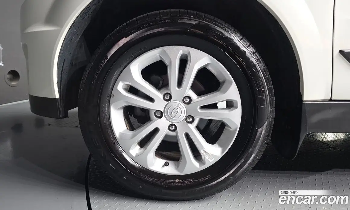 SsangYong Korando 2017 2.2 автомат (гидро), фото 5