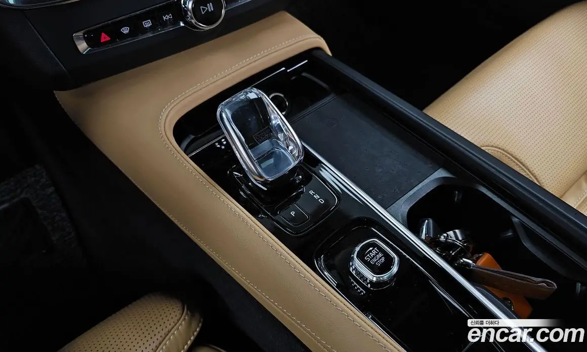Volvo S90 2022 2.0 автомат (гидро), фото 12 Volvo S90 2022 2.0 автомат (гидро), фото 12
