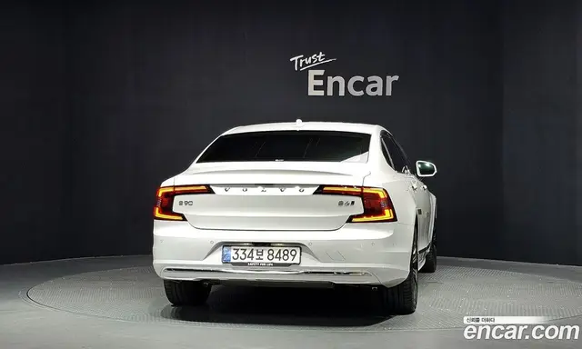 Volvo S90 2022 2.0 автомат (гидро), миниатюра 4 Volvo S90 2022 2.0 автомат (гидро), миниатюра 4