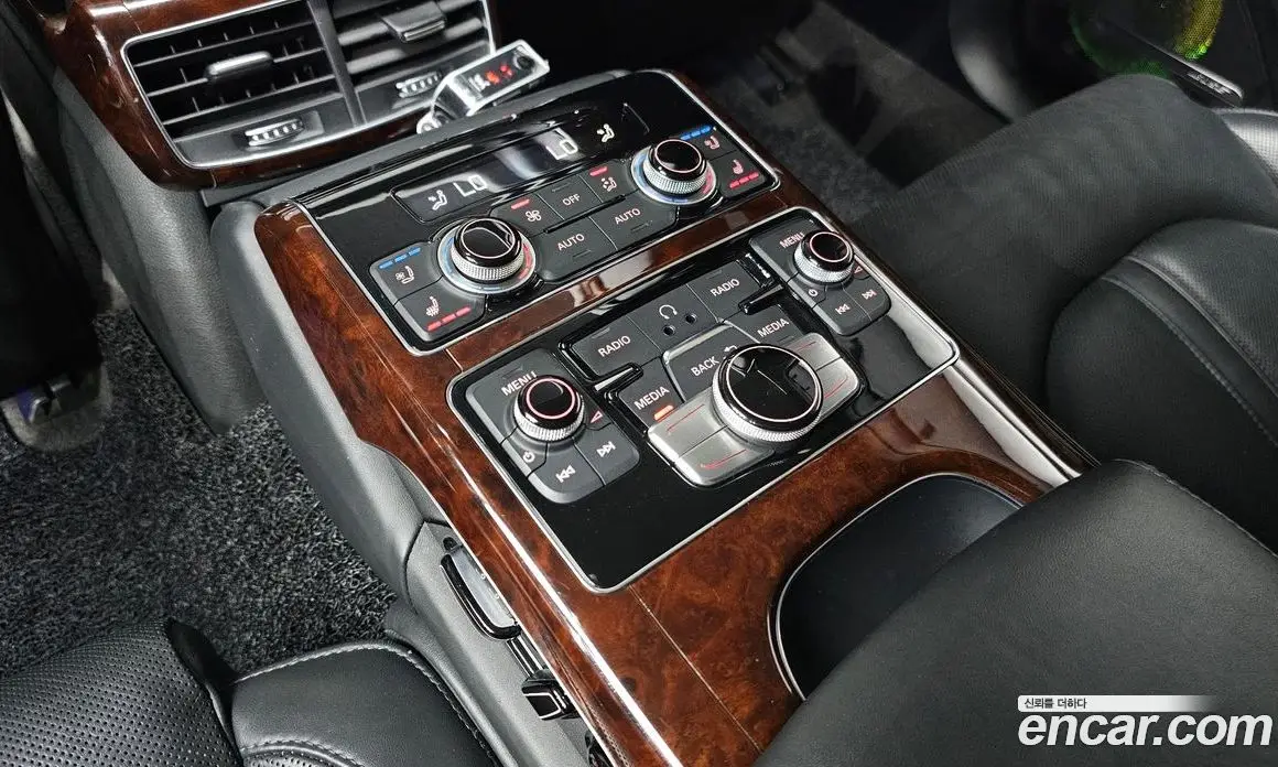 Audi A8 2010 4.2 автомат (гидро), фото 16