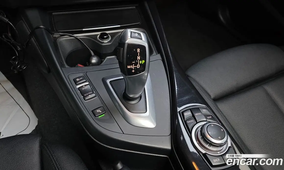 BMW 1 серия 2013 2.0 автомат (гидро), фото 9