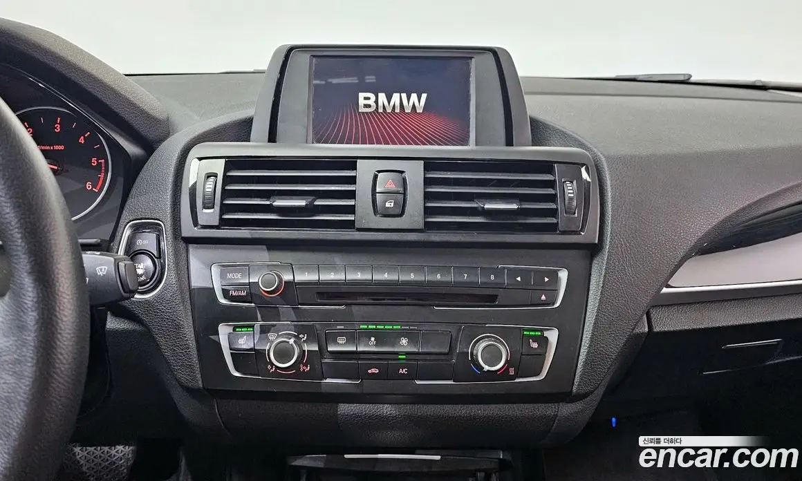 BMW 1 серия 2013 2.0 автомат (гидро), фото 13