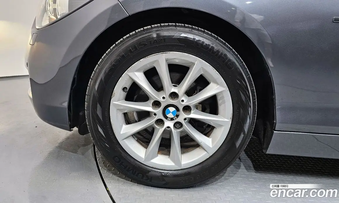 BMW 1 серия 2013 2.0 автомат (гидро), фото 5