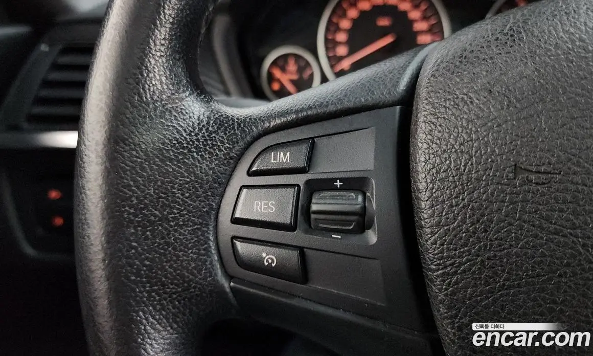 BMW 3 серия 2014 2.0 автомат (гидро), фото 17 BMW 3 серия 2014 2.0 автомат (гидро), фото 17
