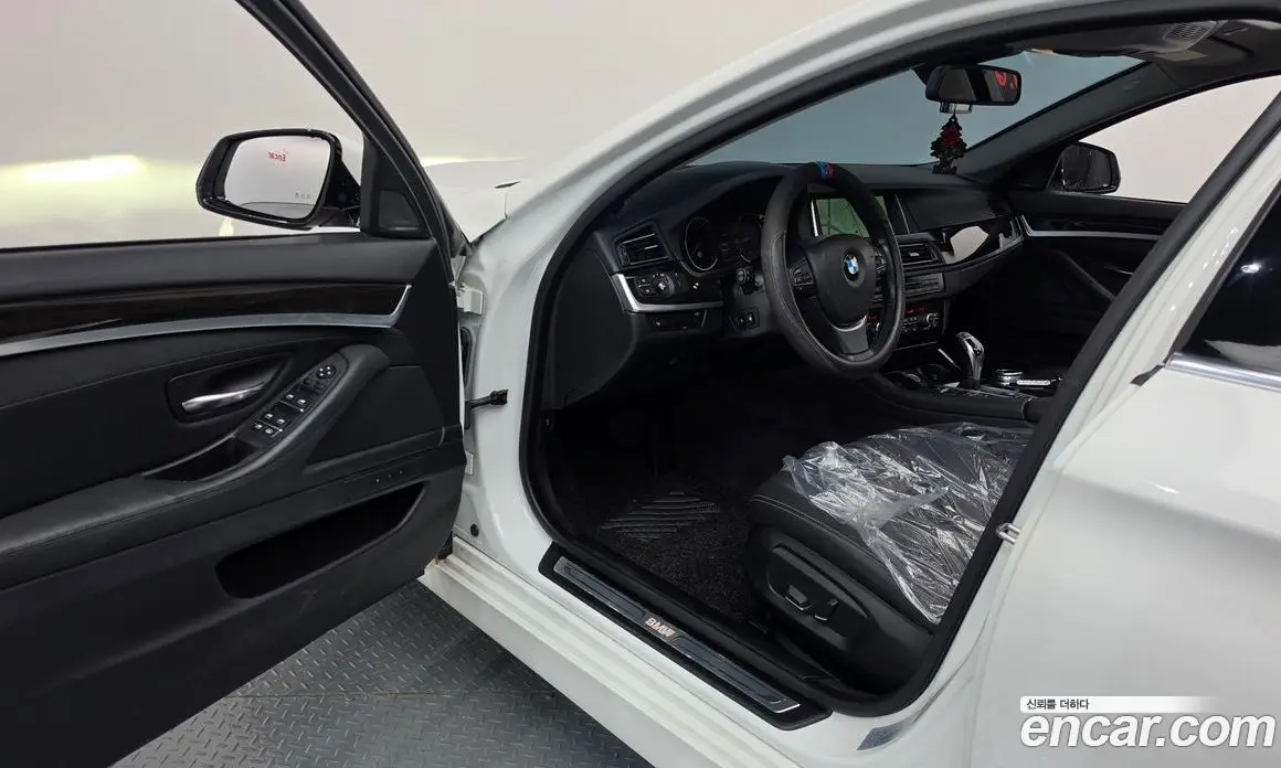 BMW 5 серия 2014 2.0 автомат (гидро), фото 10 BMW 5 серия 2014 2.0 автомат (гидро), фото 10
