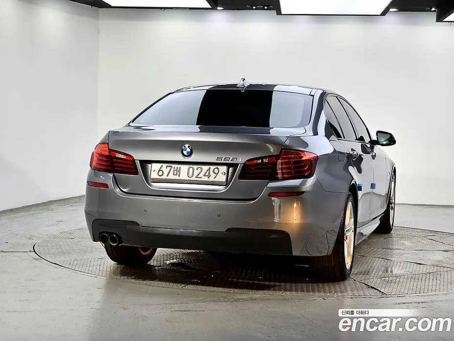 BMW 5 серия 2016 2.0 автомат (гидро), фото 3