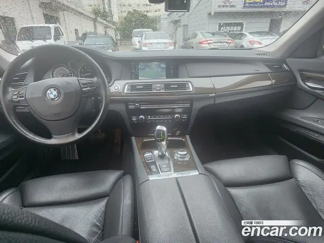 BMW 7 серия 2009 4.4 автомат (гидро), миниатюра 12
