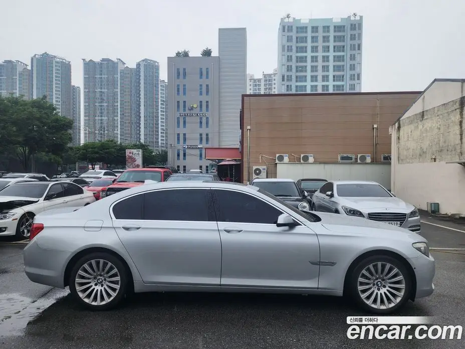 BMW 7 серия 2009 4.4 автомат (гидро), фото 7