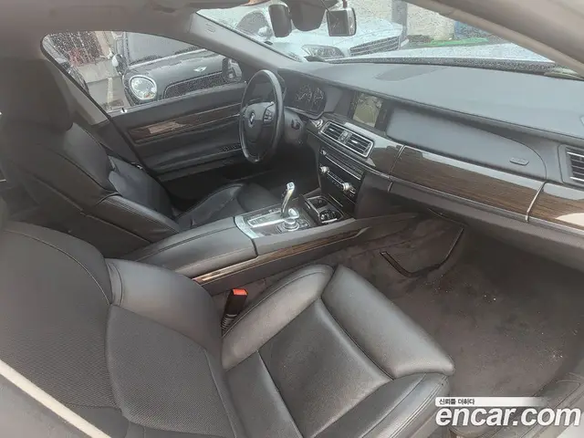 BMW 7 серия 2009 4.4 автомат (гидро), миниатюра 10