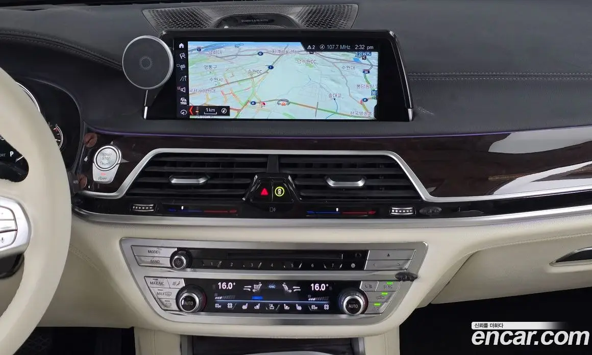 BMW 7 серия 2016 4.4 автомат (гидро), фото 14