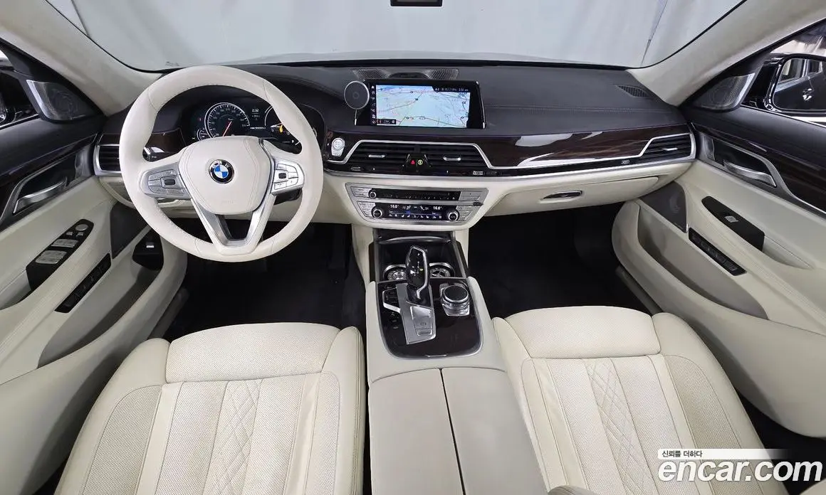 BMW 7 серия 2016 4.4 автомат (гидро), фото 7