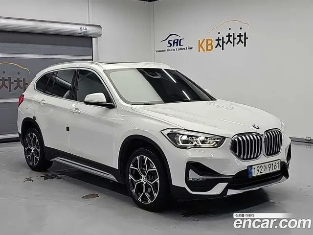BMW X1 2021 2.0 автомат (гидро), миниатюра 4