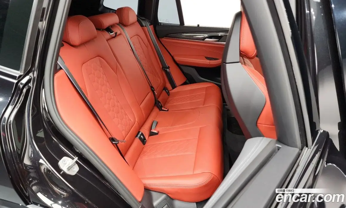 BMW X3M 2023 3.0 автомат (гидро), фото 17 BMW X3M 2023 3.0 автомат (гидро), фото 17