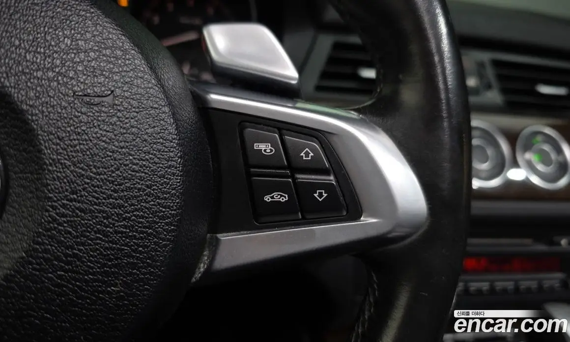 BMW Z4 2011 3.0 автомат (гидро), фото 17