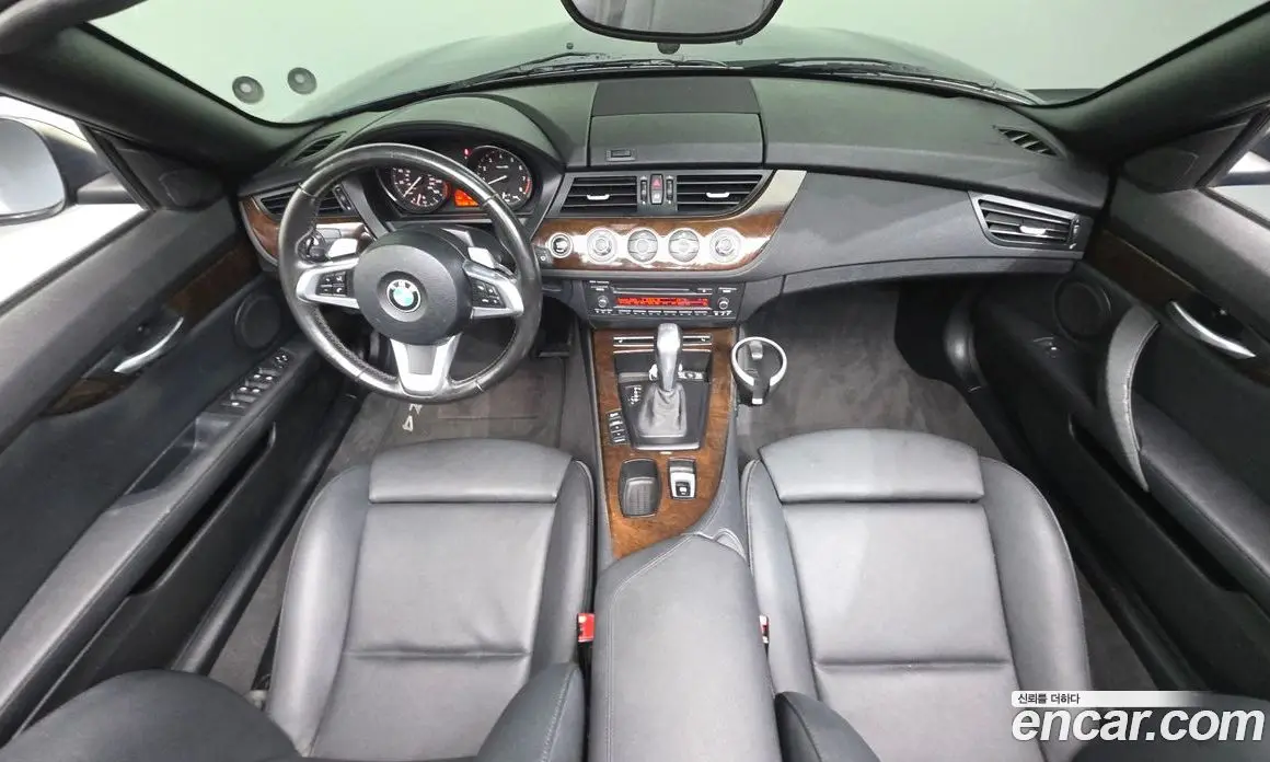 BMW Z4 2011 3.0 автомат (гидро), фото 7