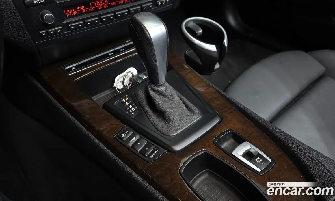 BMW Z4 2011 3.0 автомат (гидро), фото 9