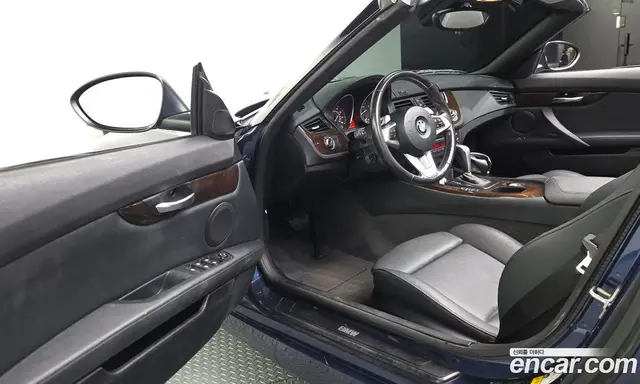 BMW Z4 2011 3.0 автомат (гидро), миниатюра 10