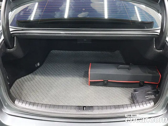 Genesis G80 2017 3.3 автомат (гидро), миниатюра 5