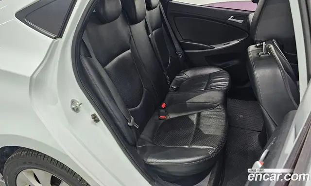 Hyundai Accent 2016 1.4 автомат (гидро), миниатюра 12