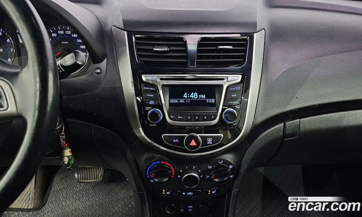 Hyundai Accent 2016 1.4 автомат (гидро), фото 15 Hyundai Accent 2016 1.4 автомат (гидро), фото 15