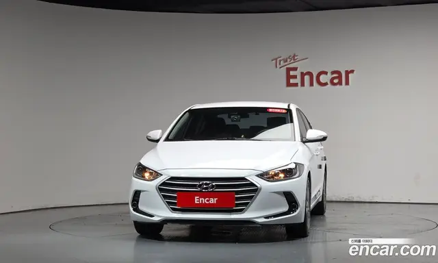 Hyundai Avante 2016 1.6 автомат (гидро), миниатюра 2